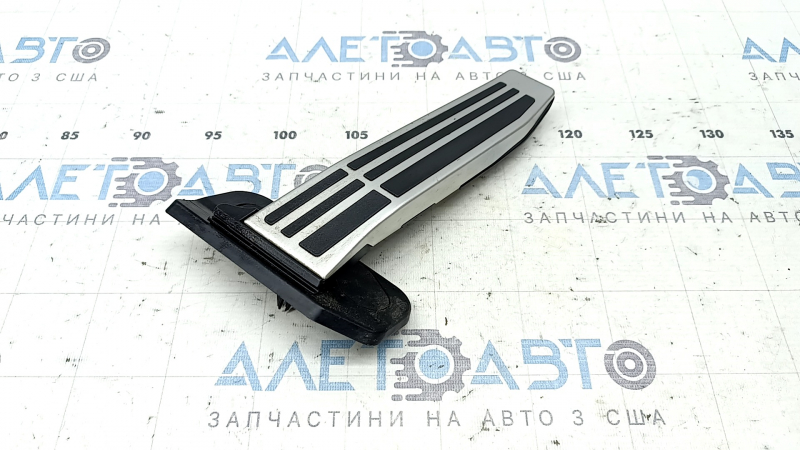 Lexus UX250h 19-21 Chrome Gas Pedal Cover