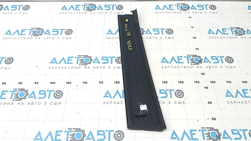 Toyota Camry v70 18-24" rear left side door trim scratch