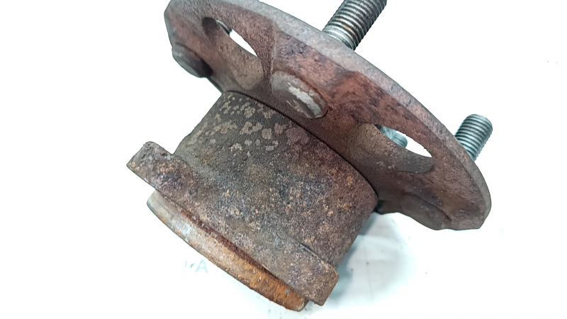 Rusty rear left hub for Lexus UX200 UX250h 19-26 AWD
