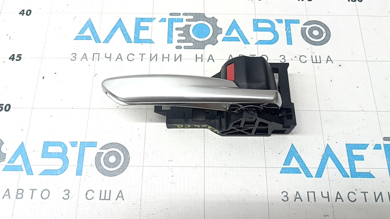 Toyota Camry v70 18-24 chrome inner front right door handle