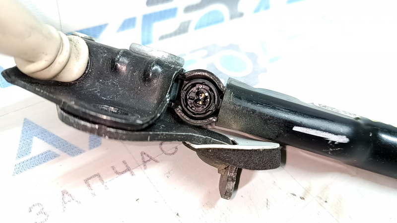 Driver's seat belt with squib and tensioner for Lincoln MKZ 17-20, beige, used, dry-cleanable