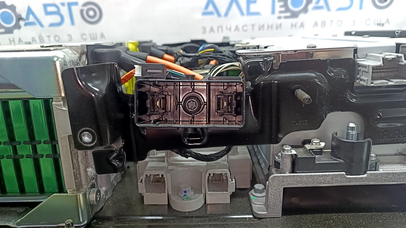 Lincoln MKZ 13-20 hybrid 127kV 282V battery assembly