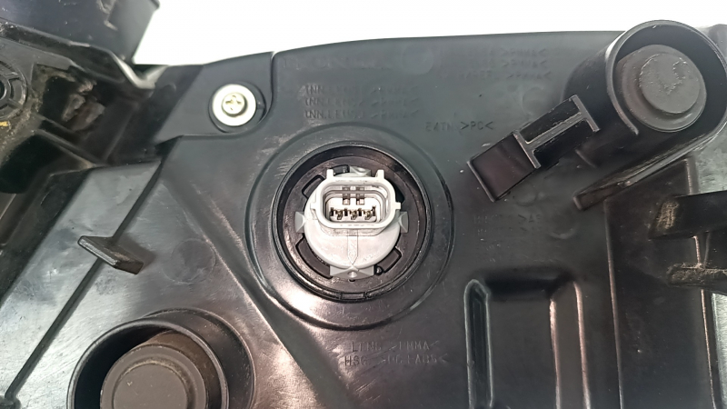 Honda Accord 2023-2026 left outer fender light with trim, scratches