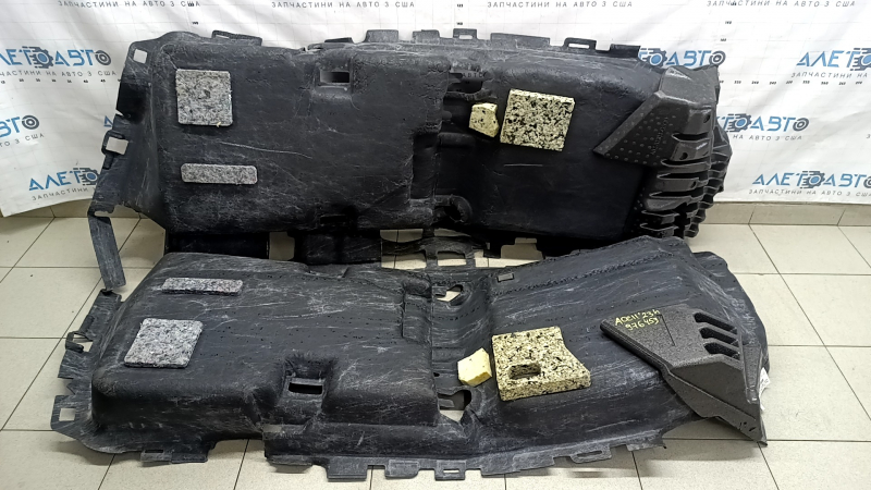 Honda Accord 23-26 black floor covering, chrome footrest pad, dry cleanable