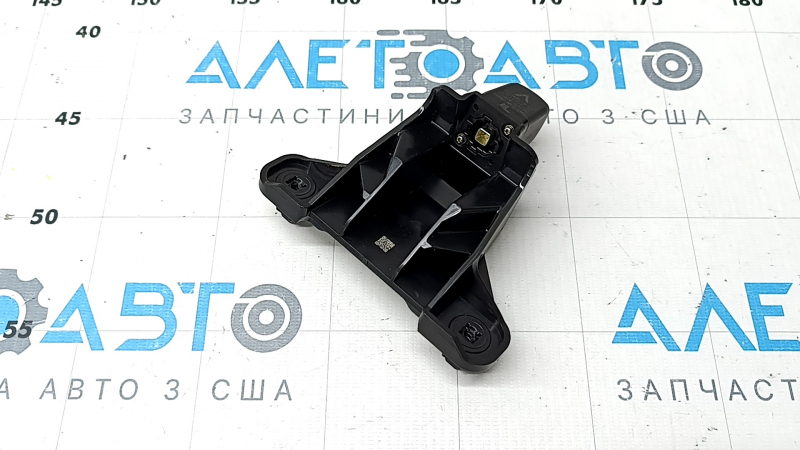 Toyota Rav4 19 rear view camera on the tailgate glass