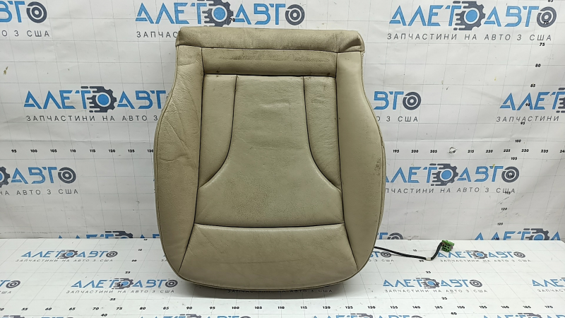 Audi Q5 8R 13-17 passenger seat cushion upholstery, beige leather, heated, worn, needs dry cleaning, creases in the leather