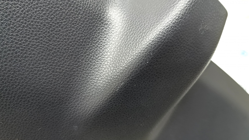 Upper trim of the trunk door of Toyota Rav4 19-25, black, worn under the camera