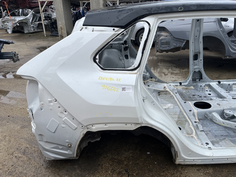 Quarter wing, rear right, Toyota Rav4 19-20, on the body, white, dented