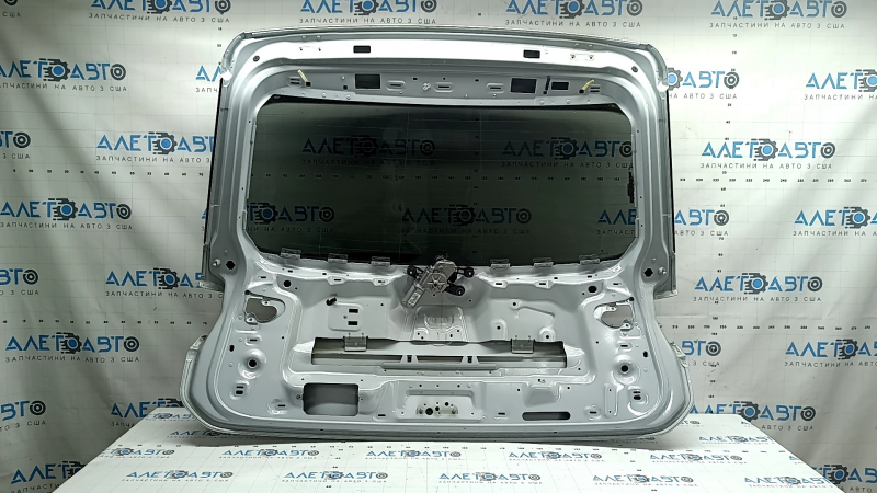 Naked tailgate with glass for VW Tiguan 18-24 white LB9Z, with wiper arm and trapezoid, scratches on the glass