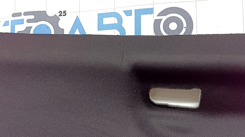Black headliner for Toyota Rav4 19-20 (under the sunroof), creases, scratches, needs cleaning
