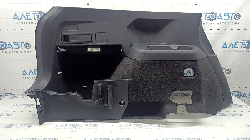 Right arch trim for a VW Tiguan 18-19, black, for 3 rows, with cup holder, scratches