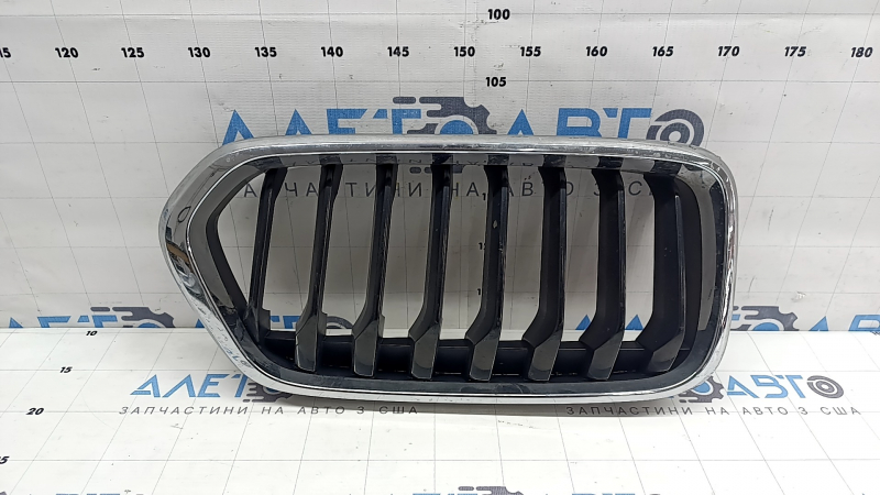 Radiator grill left BMW X2 F39 18-23 chrome