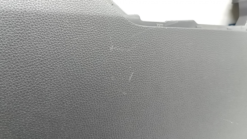 Lower right center console trim Toyota Rav4 19-25 black, scratches