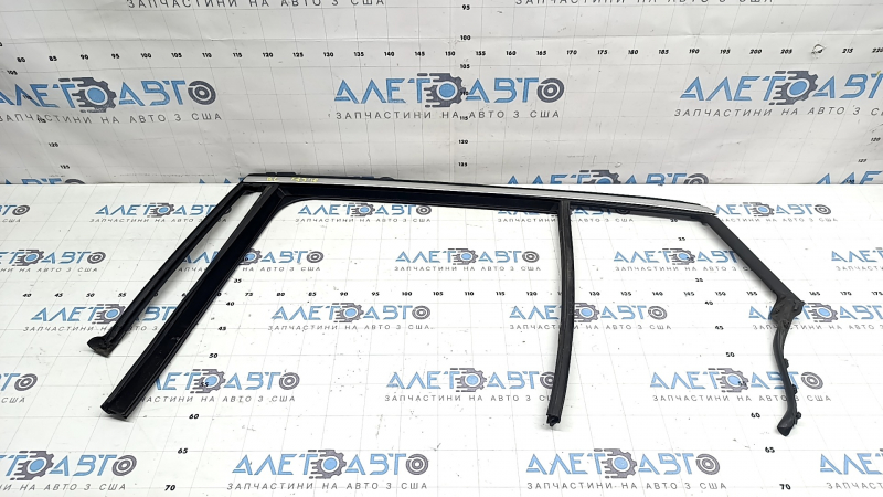 Upper door molding with glass seal, rear left BMW X2 F39 18-23, chrome