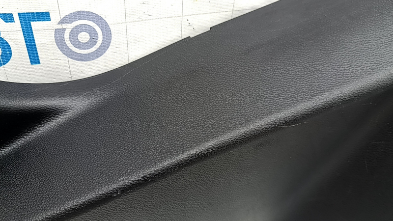 Lower left rear pillar trim Toyota Rav4 19-25 black, hybrid, scratches
