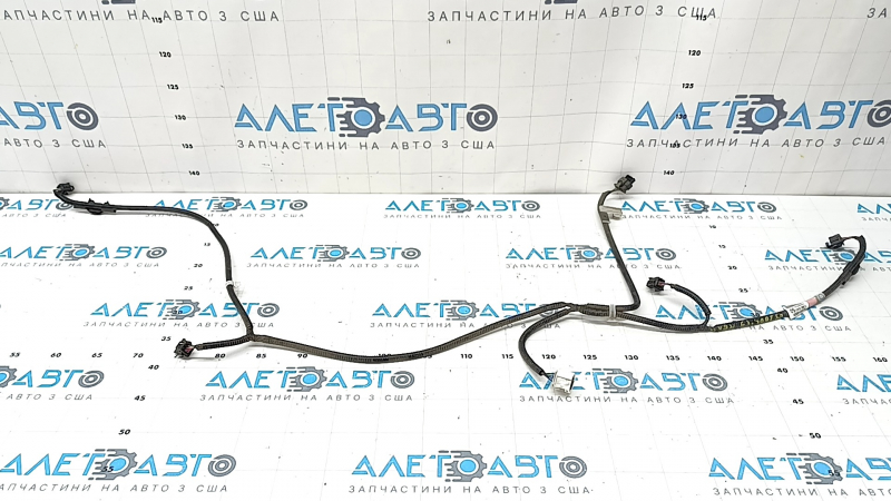 Wiring for the rear bumper of a Lexus ES 19-26 for parking sensors and a foot-operated trunk opening sensor