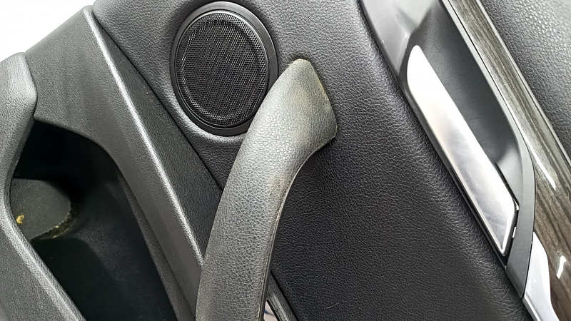 Door trim, rear right card, BMW X2 F39 18-23, Sensatec leather, black, armrest and handle, black leather, molding in dark wood with chrome opening handle, with backlighting and speaker grilles, dry-cleanable