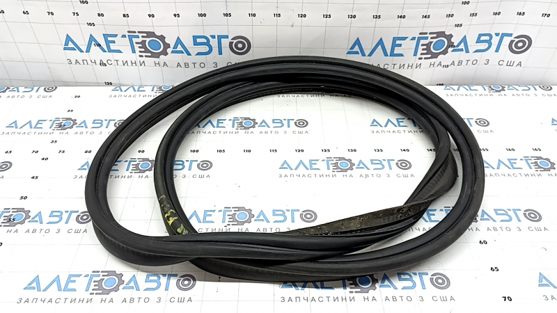 Rubber seal for the trunk door of the BMW X2 F39 18-23