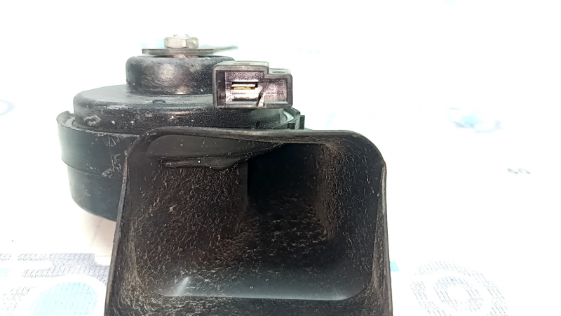 Signal high Lexus ES250 ES300h ES350 19-