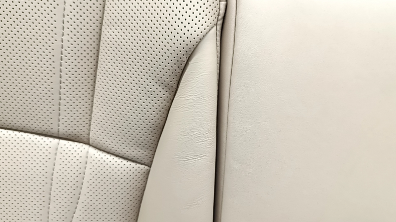 Backrest of the rear row of seats (2nd row) Lexus ES300h 20-22 without airbag, light brown leather with brown, perforation, with armrest, dented, for cleaning
