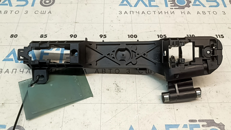 The mechanism of the rear right door handle Toyota Rav4 13-18 without traction