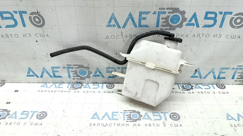Expansion tank cooling Lexus ES250 ES300h ES350 19- with cover