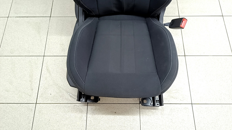 Passenger seat Ford Mustang mk6 18-23 without AIRBAG, mechanical, coupe, black, fabric, dry cleanable