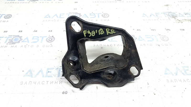 Rear right trunnion bracket for BMW X2 F39 18-23