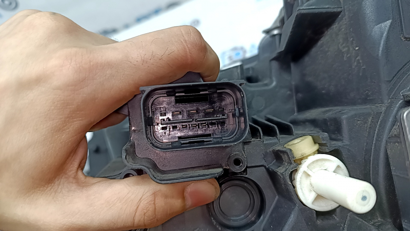 Front right headlight complete BMW X1 F48 16-19 LED, for polishing
