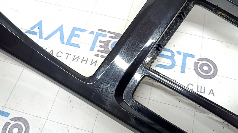 BMW X1 F48 16-19 center console trim, gloss black, worn