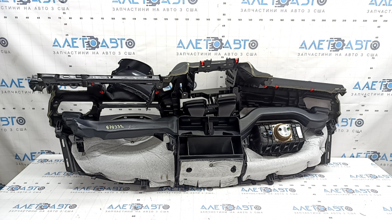 Torpedo front panel with AIRBAG BMW X1 F48 16-22 black leather, rusty squib