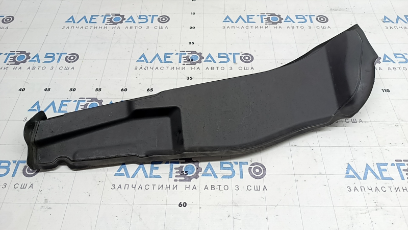 Right hood-wing seal BMW X1 F48 16-22 broken fasteners