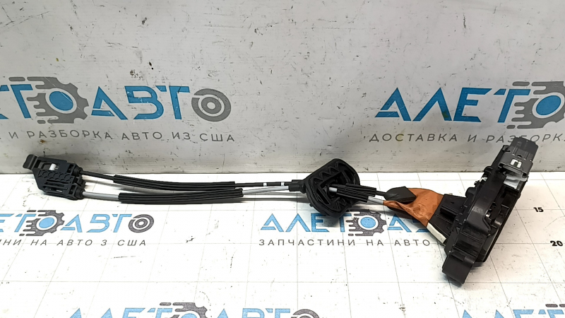 Front right door lock Ford Escape MK4 20-25 without guide, handle mechanism and cable