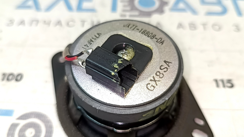 Torpedo center speaker Ford Mustang Mach-E 21-26 connector broken