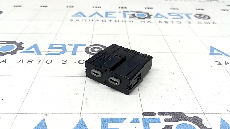 USB Hub VW Atlas 21-26 rear, Type C