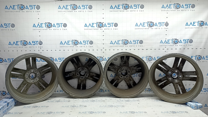 Set of wheels R18 x 7.5J ET51 4pcs BMW X1 F48 16-22 Style 570M, M-Sport, curb