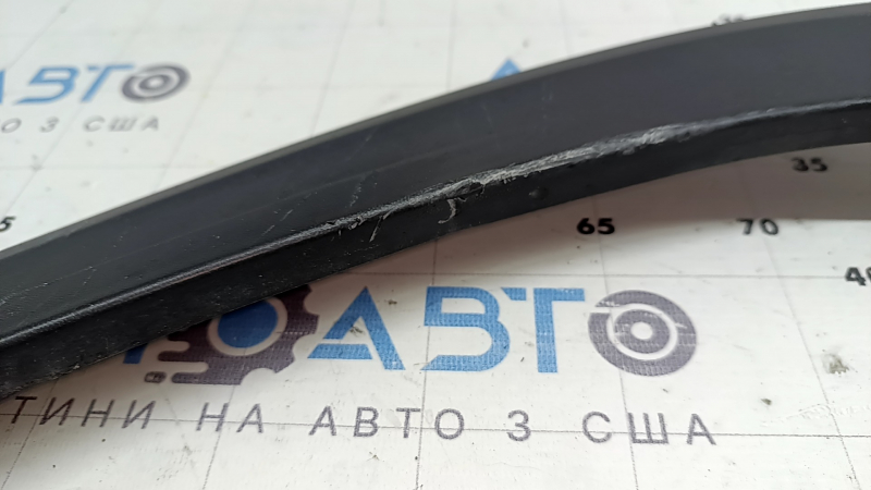 Front left fender arch trim VW Atlas 21-26 structure, scratches, deformed