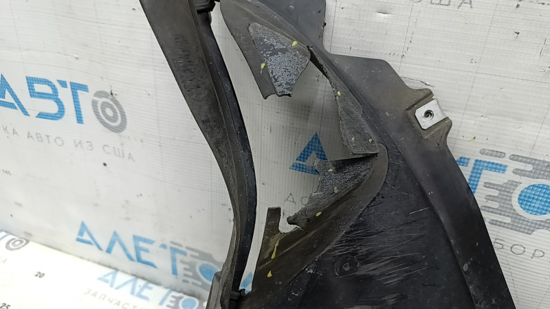 Front right mudguard liner, lower part, BMW 5 F10 11-16, tears