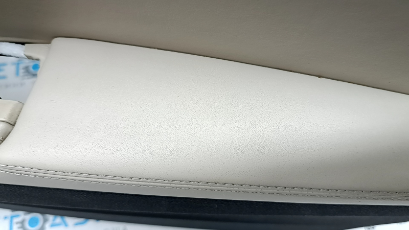 Door trim, front right card, BMW 5 F10 11-16 leather, insert and armrest in Nappa Elfenbein Weiss leather, with backlighting, molding in brown wood Perlglanz Chrome, with handle, scratches, needs cleaning