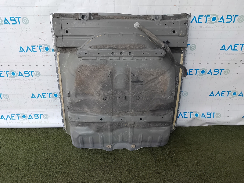 The trunk trough of Honda Accord 23-26 is drilled out