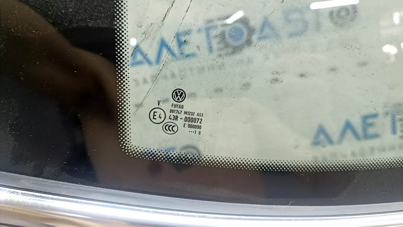 Rear left blind glass window VW Atlas 18-24 1 chrome