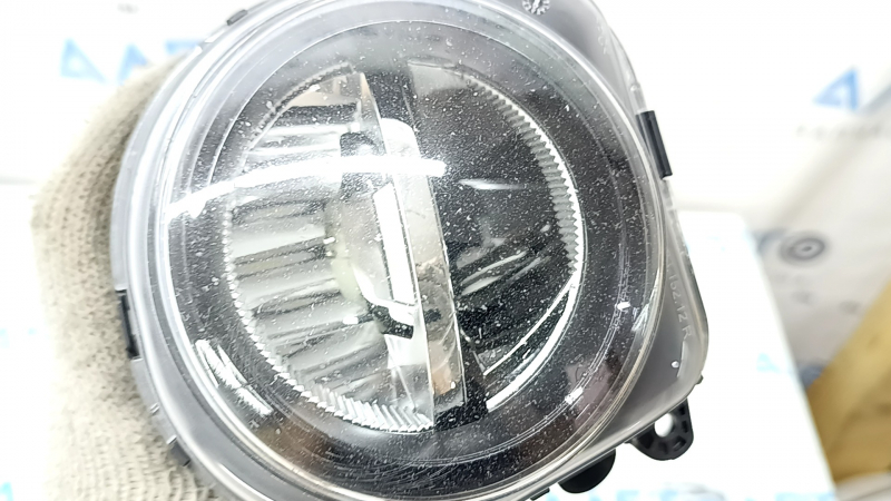 Right fog light for BMW 5 F10 14-16 for polishing