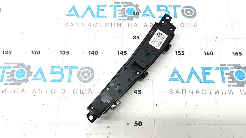 BMW 5 F10 14-16 center console button block for parking sensors