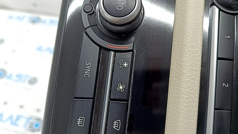Climate control and radio control for BMW 5 F10 11-16 auto, with heated seats, with beige Oyster trim, air under the glass, trim is worn