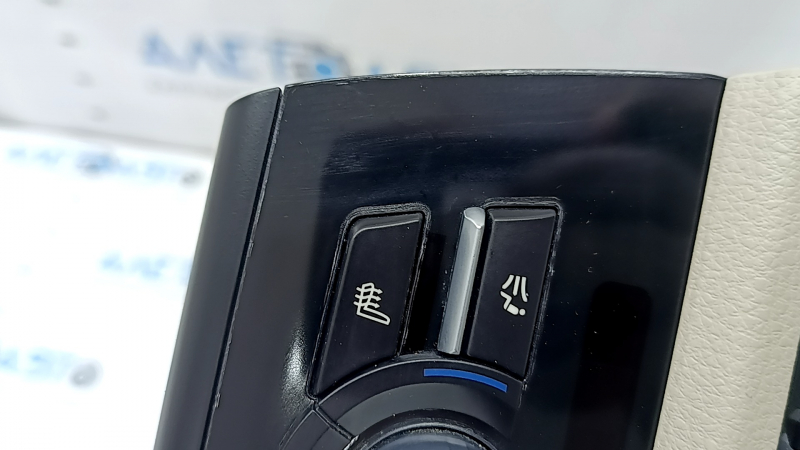 Climate control and radio control for BMW 5 F10 11-16 auto, with heated seats, with beige Oyster trim, air under the glass, trim is worn