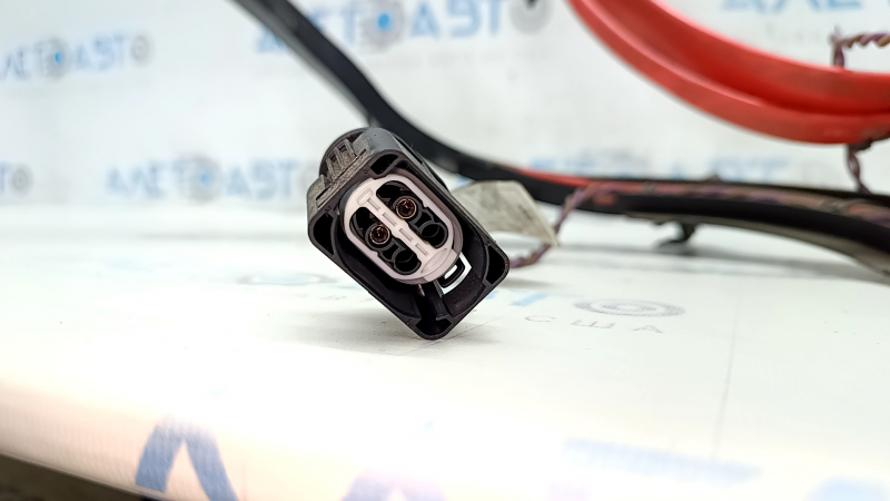 Wiring the battery through the entire body of a BMW 5 F10 11-16