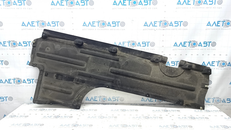 Left underbody protection BMW 5 F10 11-16 tears