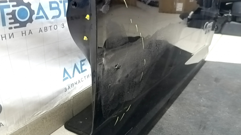 Bare front right door Ford C-max MK2 13-18 black G1, dent