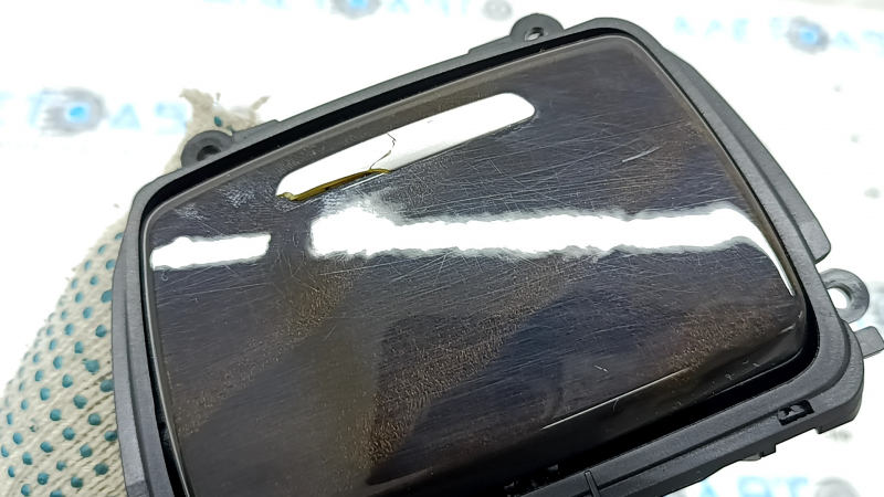 Front console ashtray BMW 5 F10 11-16 with wood trim, with backlight, scratches, broken molding