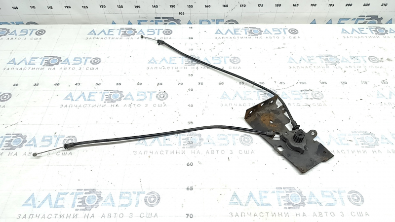 Bracket for opening the hood handle Audi Q7 16-26